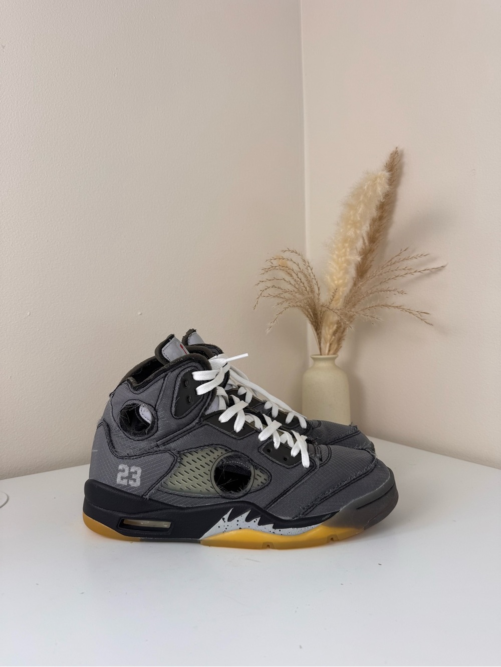 Nike x Off-White Air Jordan 5 Muslin – Men’s US 8 / EU 41